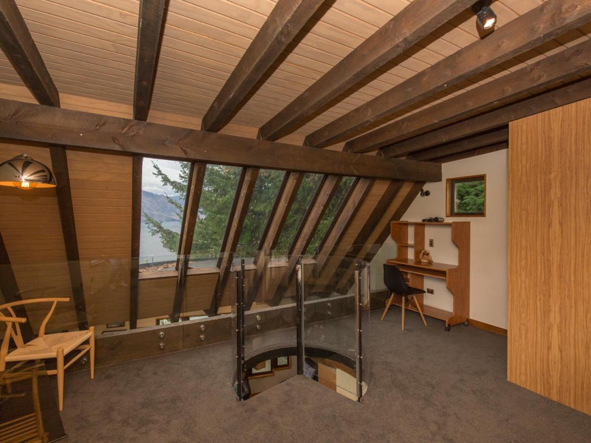 Crows Nest - Queenstown Holiday Home ภายนอก รูปภาพ